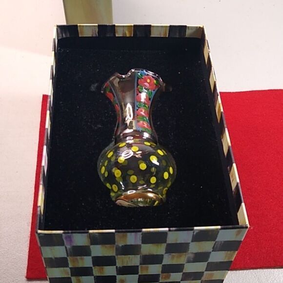 Mackenzie -Childs Ruffled Pip Bud Vase and Box Hand Painted Flowers & Dots - Picture 6 of 9